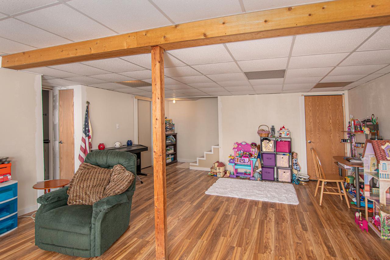 3725 Chain O Lakes Road Eagle River, WI 54521 - Photo 8 of 30 Gallery Image 8