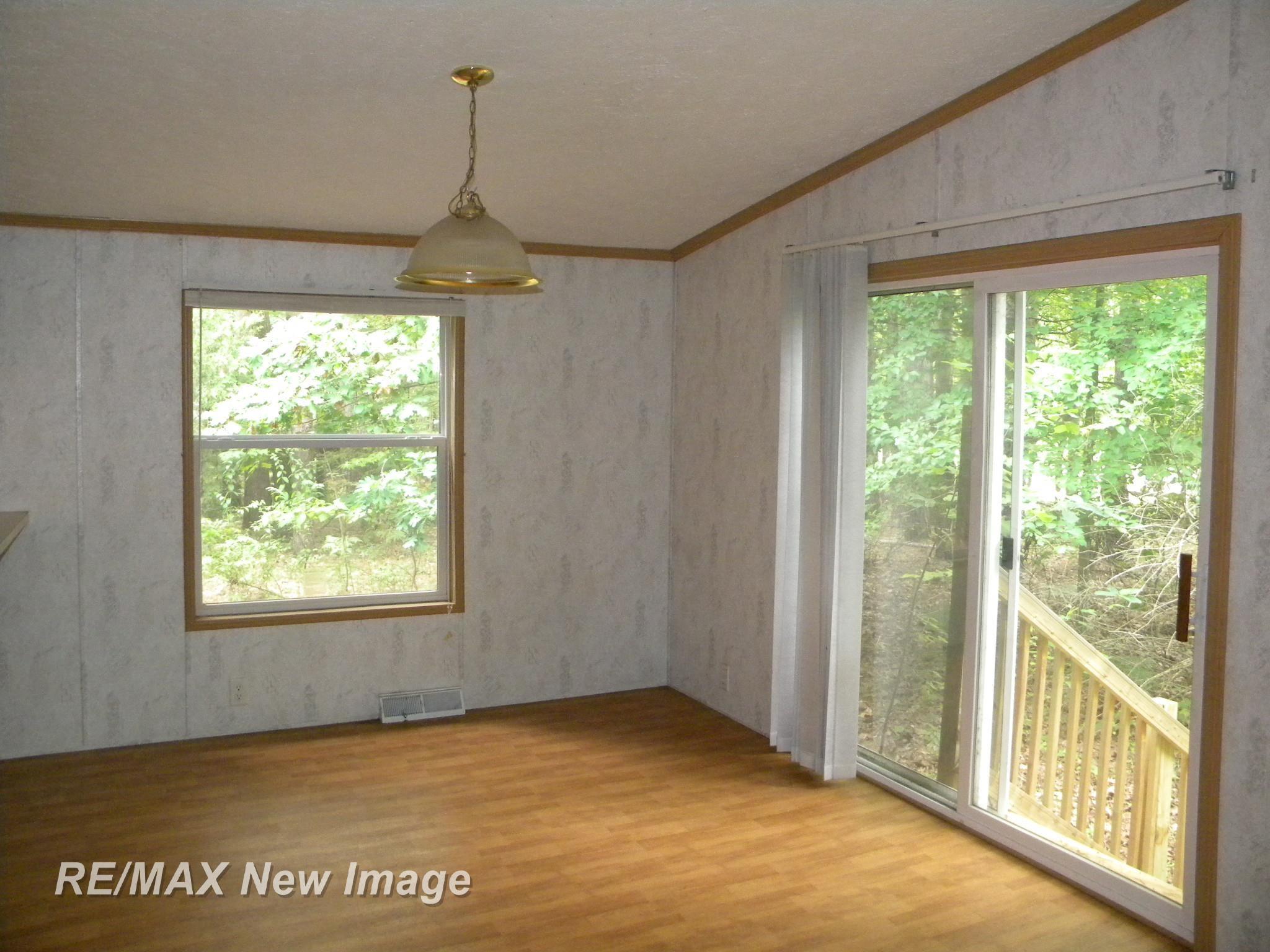 12635 Frost Road Hemlock, MI 48626 - Photo 3 of 22