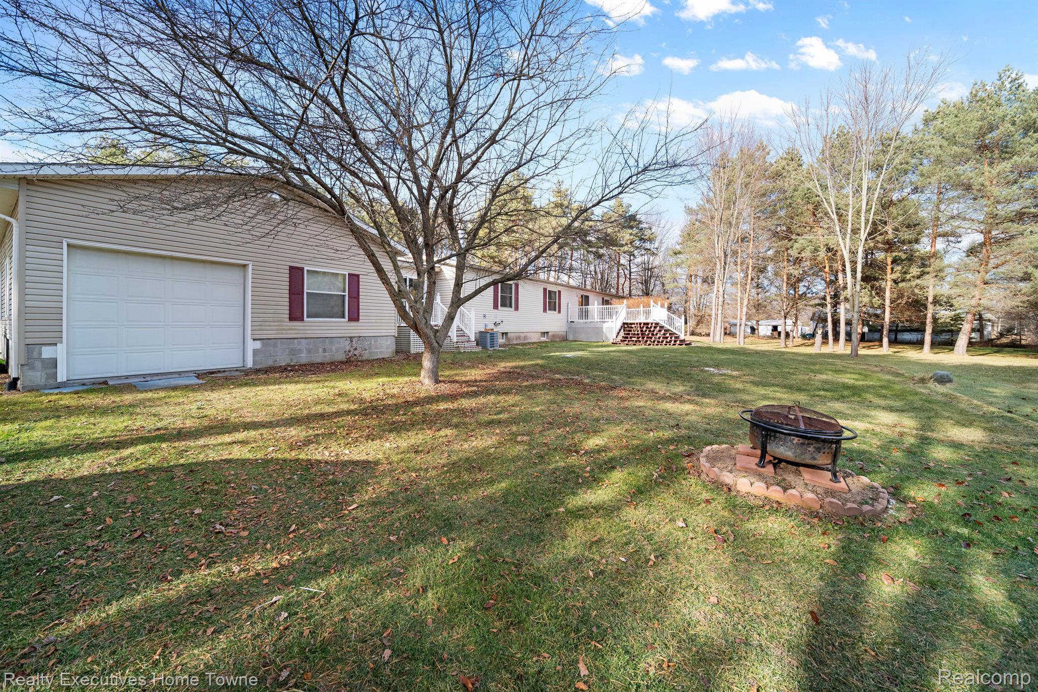 6536 State Road Fort Gratiot, MI 48059 - Photo 3 of 28 Gallery Image 3