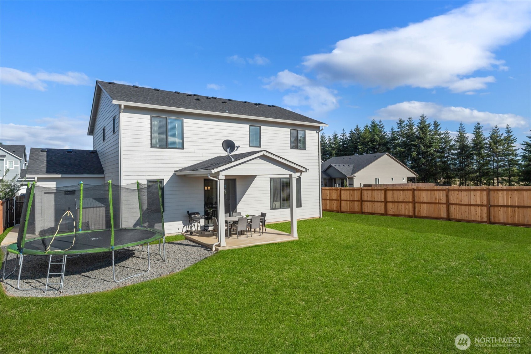 707 Cardinal Avenue Winlock, WA 98596 - Photo 28 of 36 a view of a house with backyard and porch