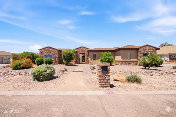 $1,195,000 | 17138 East Sunnydale Drive, Queen Creek, AZ 85142
