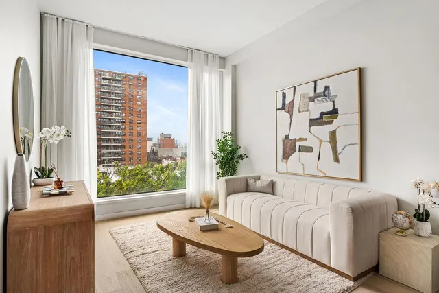 $1,040,000 | 445 5th Avenue, Unit 3A | Park Slope