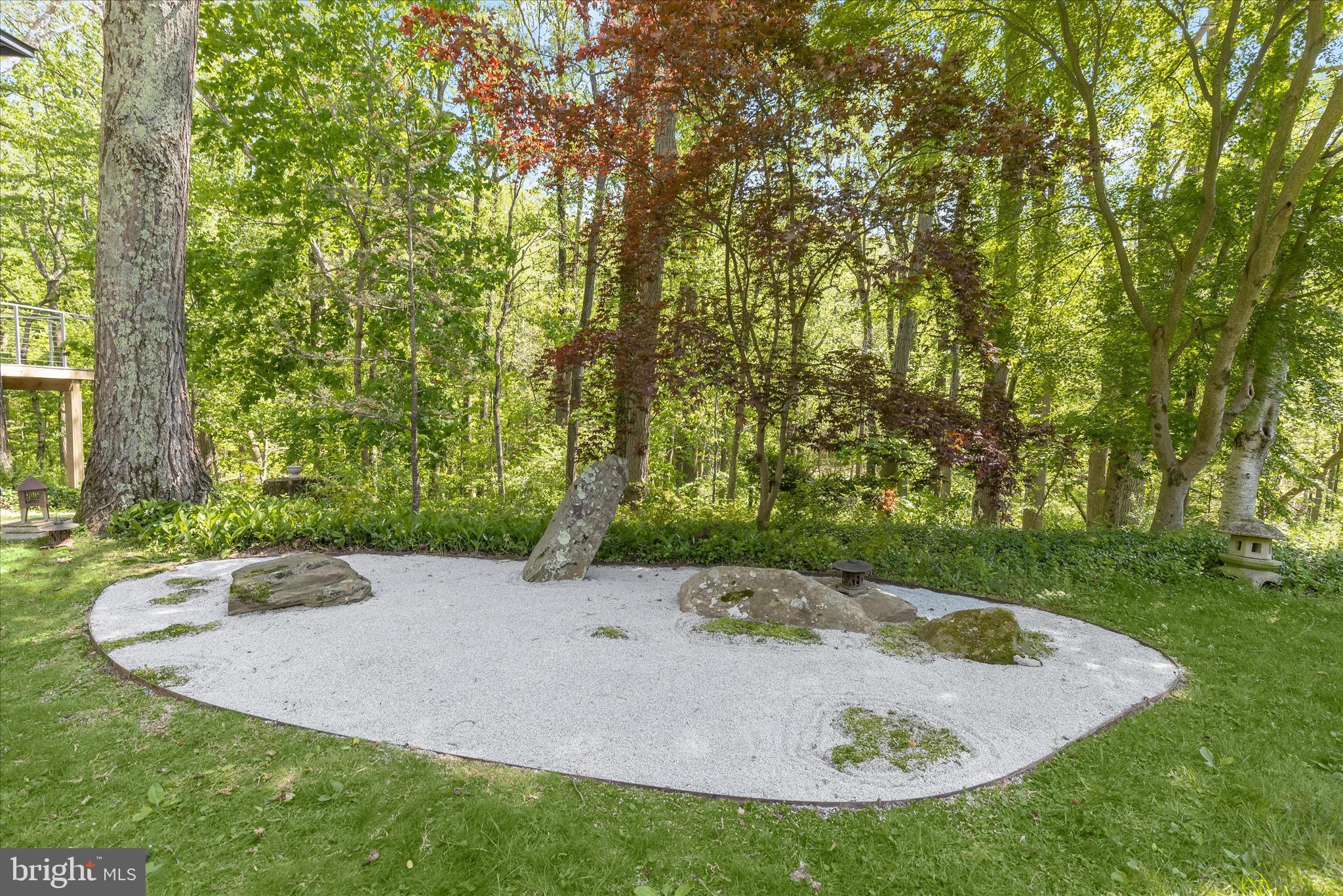 927 Buckhorn Road Sykesville, MD 21784 - Photo 113 of 147 a view of a backyard with large trees
