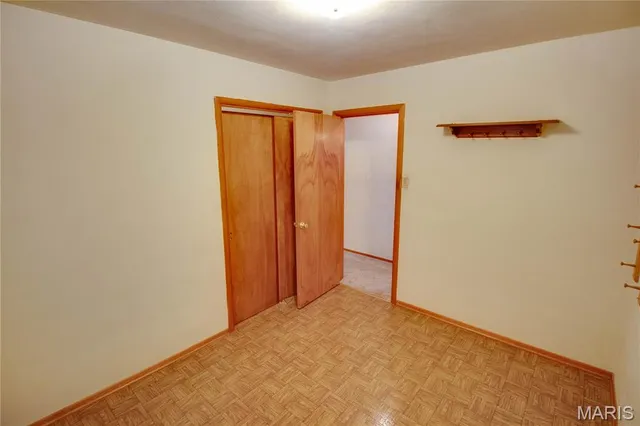 $147,900 | 4925 Hill Drive, Godfrey, IL 62035