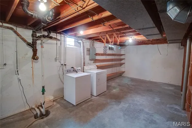 $147,900 | 4925 Hill Drive, Godfrey, IL 62035