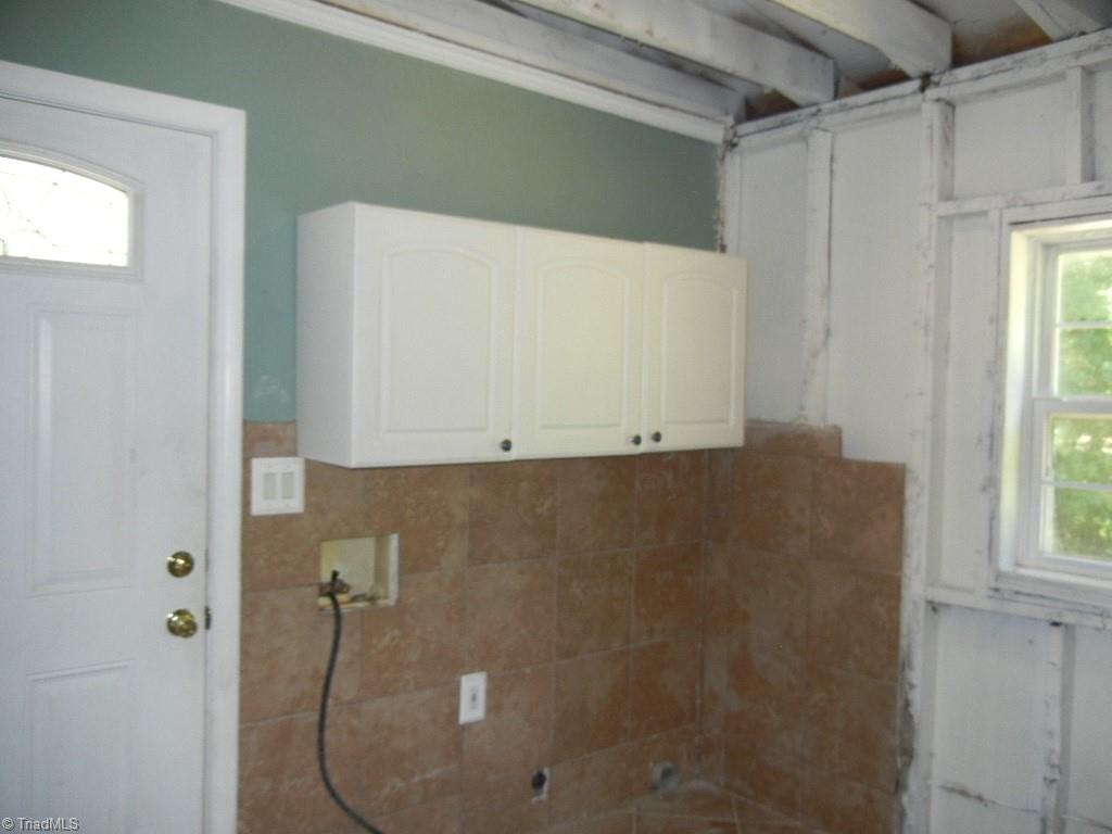 408 Bailey Road Madison, NC 27025 - Photo 10 of 16