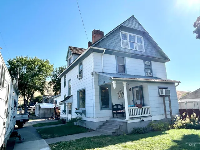 $213,000 | 110 South 2nd Street, Pomeroy, WA 99347