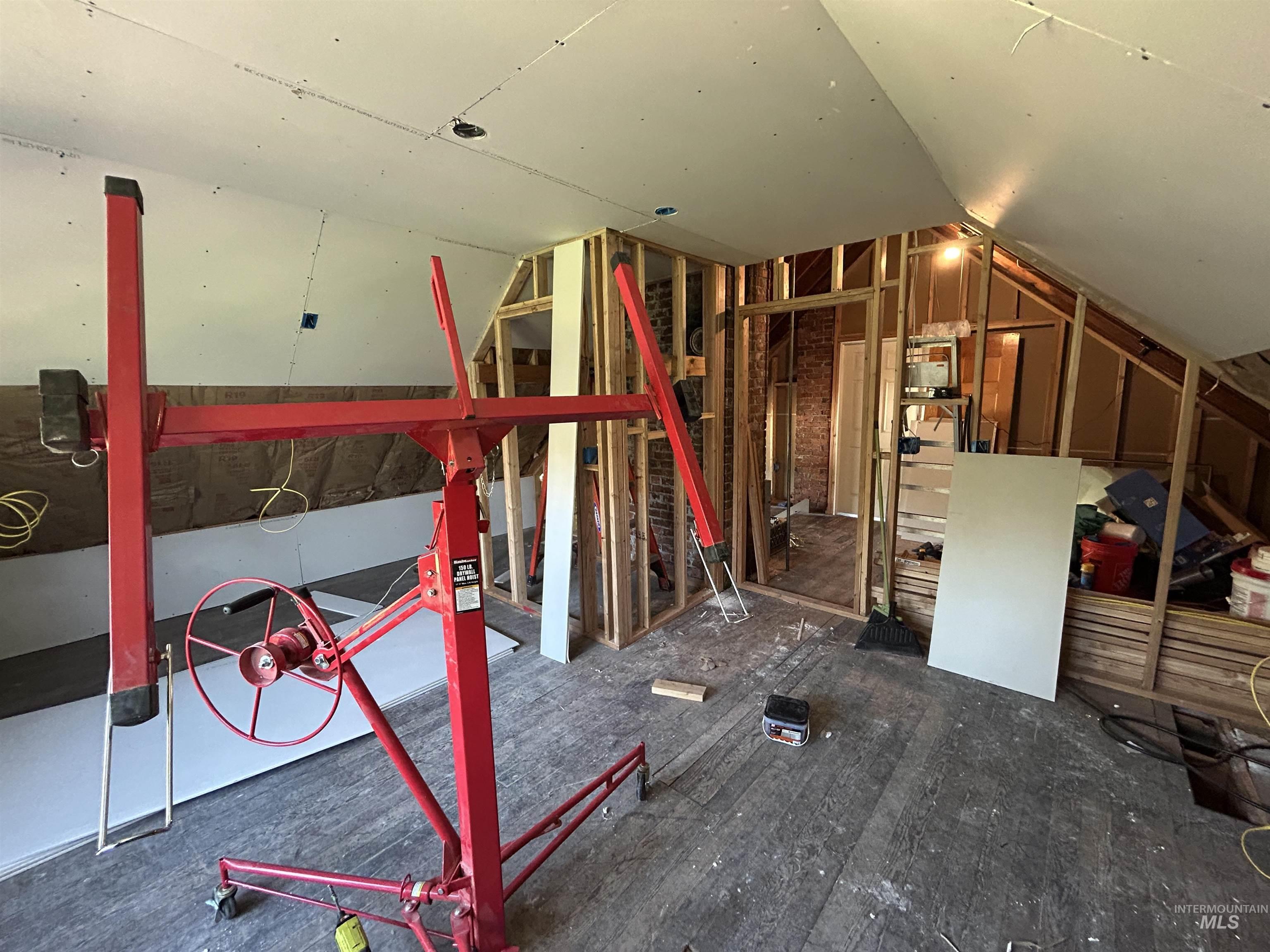 110 South 2nd Street Pomeroy, WA 99347 - Photo 26 of 42 Lots of potential to finish! Already framed in for a bedroom and bathroom.