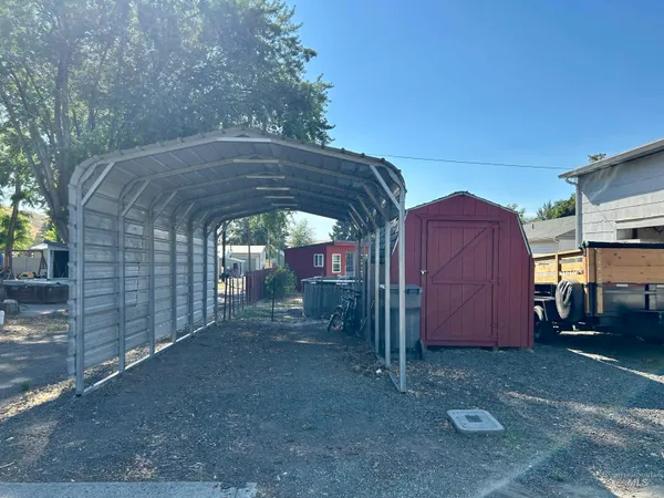 $194,500 | 110 South 2nd Street, Pomeroy, WA 99347