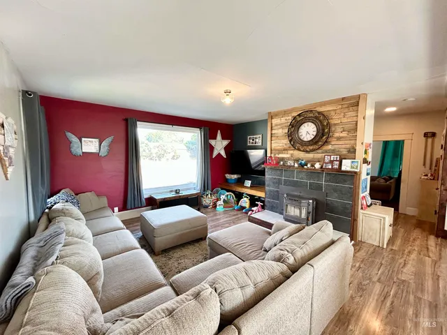 $213,000 | 110 South 2nd Street, Pomeroy, WA 99347