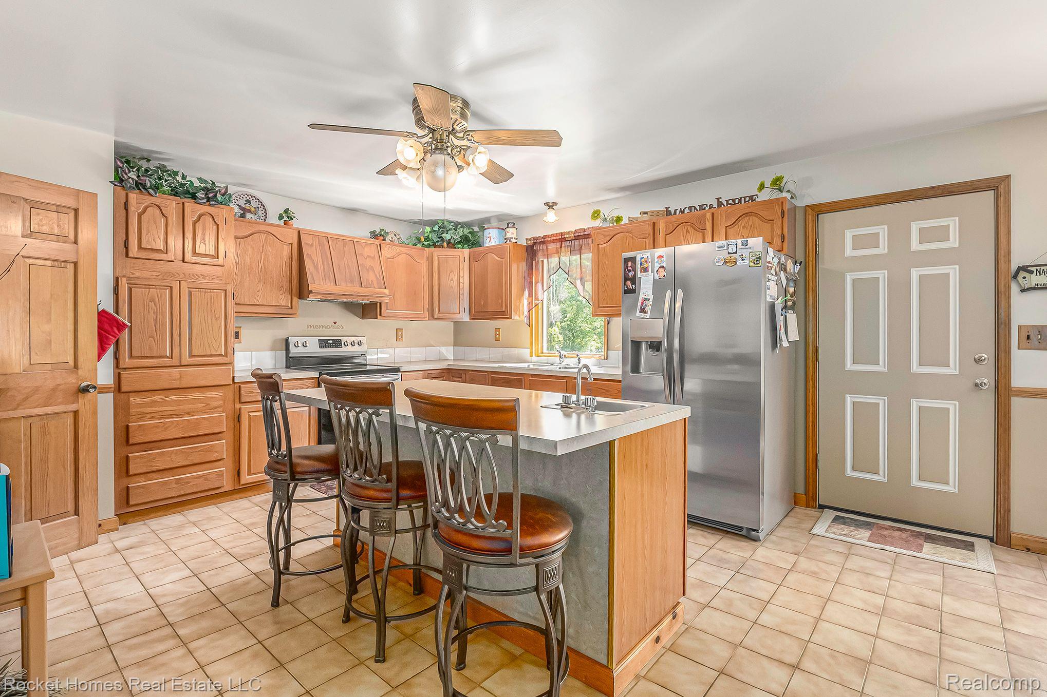 11303 Hogan Road Gaines, MI 48436 - Photo 9 of 29 Gallery Image 9
