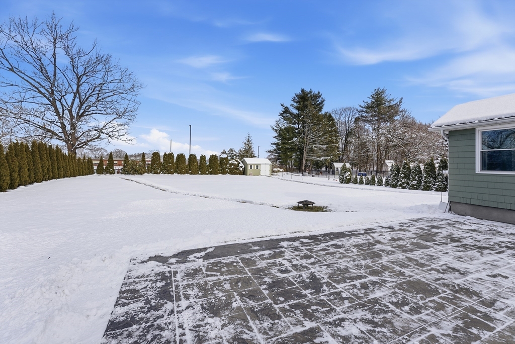 750 Amostown Road West Springfield, MA 01089 - Photo 34 of 41 Gallery Image 34