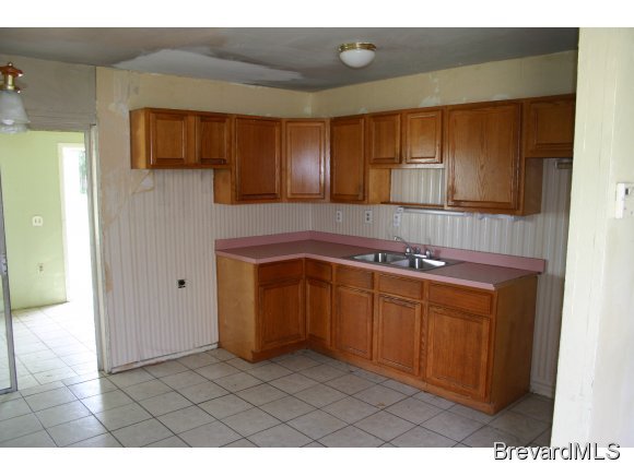 811 Washington Street Cocoa, FL 32922 - Photo 2 of 12 Additional Photo
