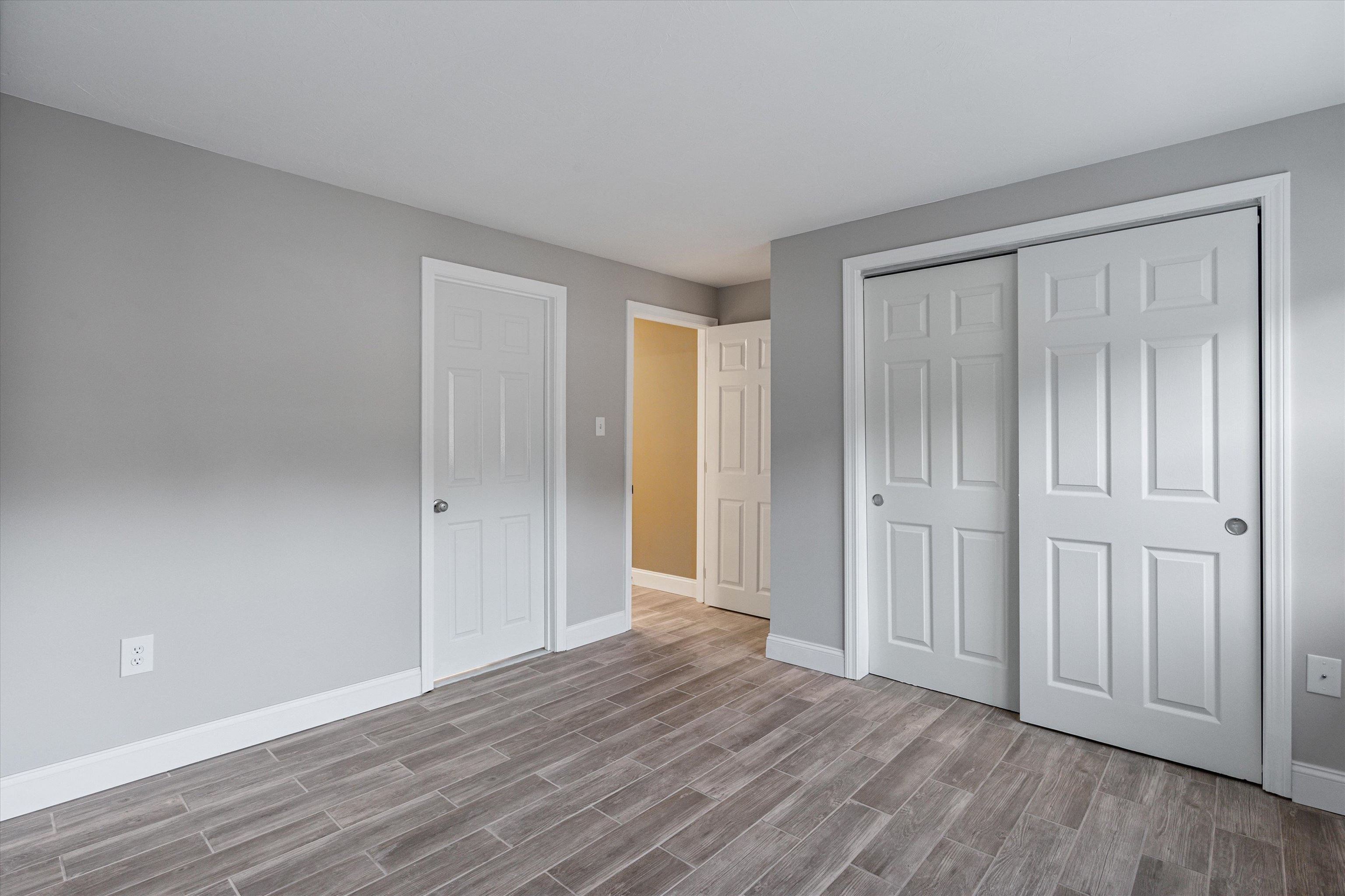 205 Circle Road, Unit E5 Manchester, NH 03103 - Photo 11 of 25