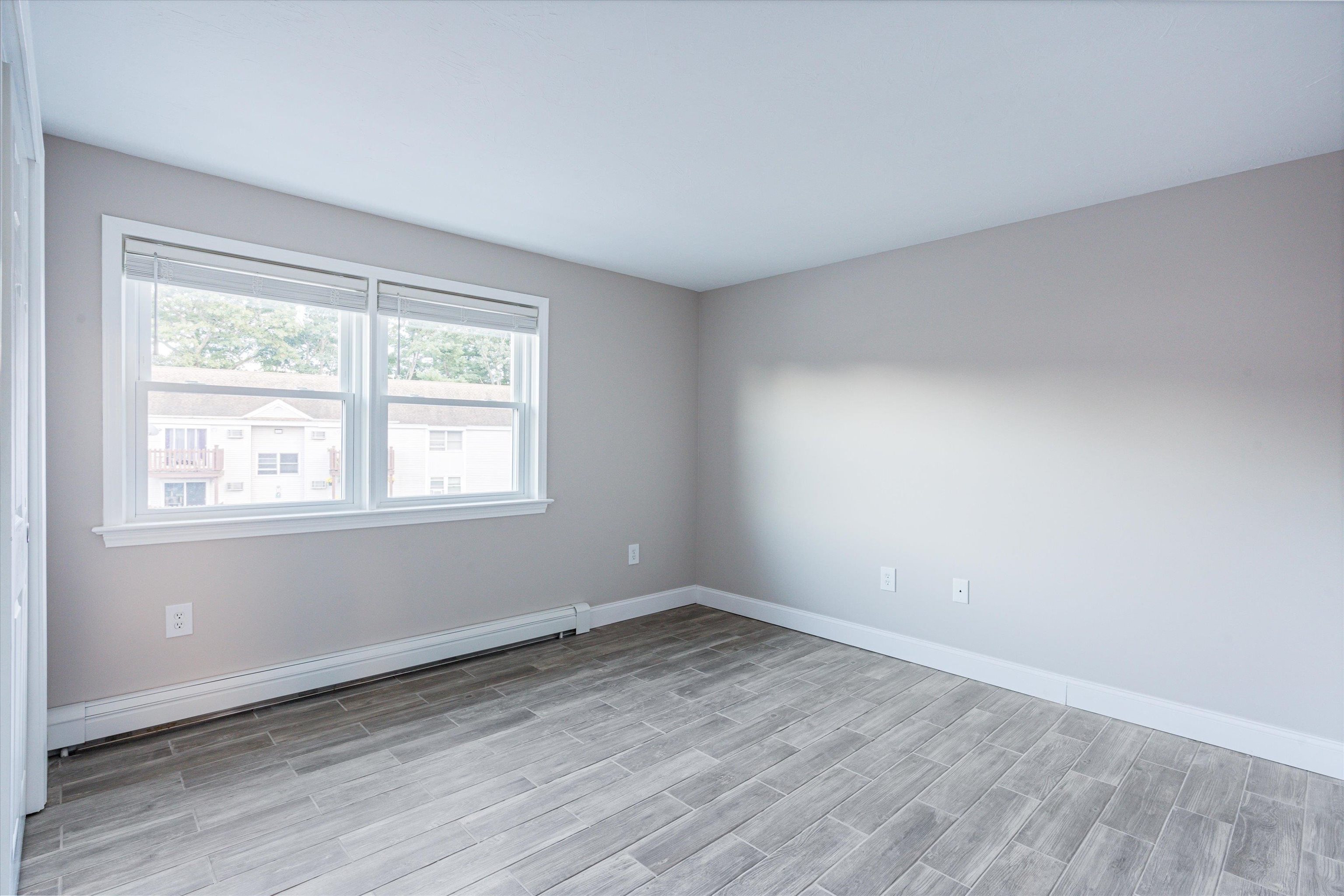 205 Circle Road, Unit E5 Manchester, NH 03103 - Photo 10 of 25