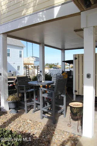 $875,000 | 127 Sound Point Drive, Harkers Island, NC 28531