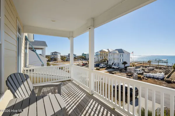 $825,000 | 127 Sound Point Drive, Harkers Island, NC 28531