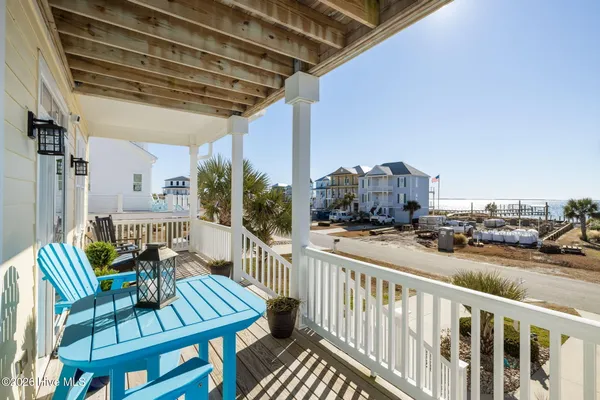 $825,000 | 127 Sound Point Drive, Harkers Island, NC 28531
