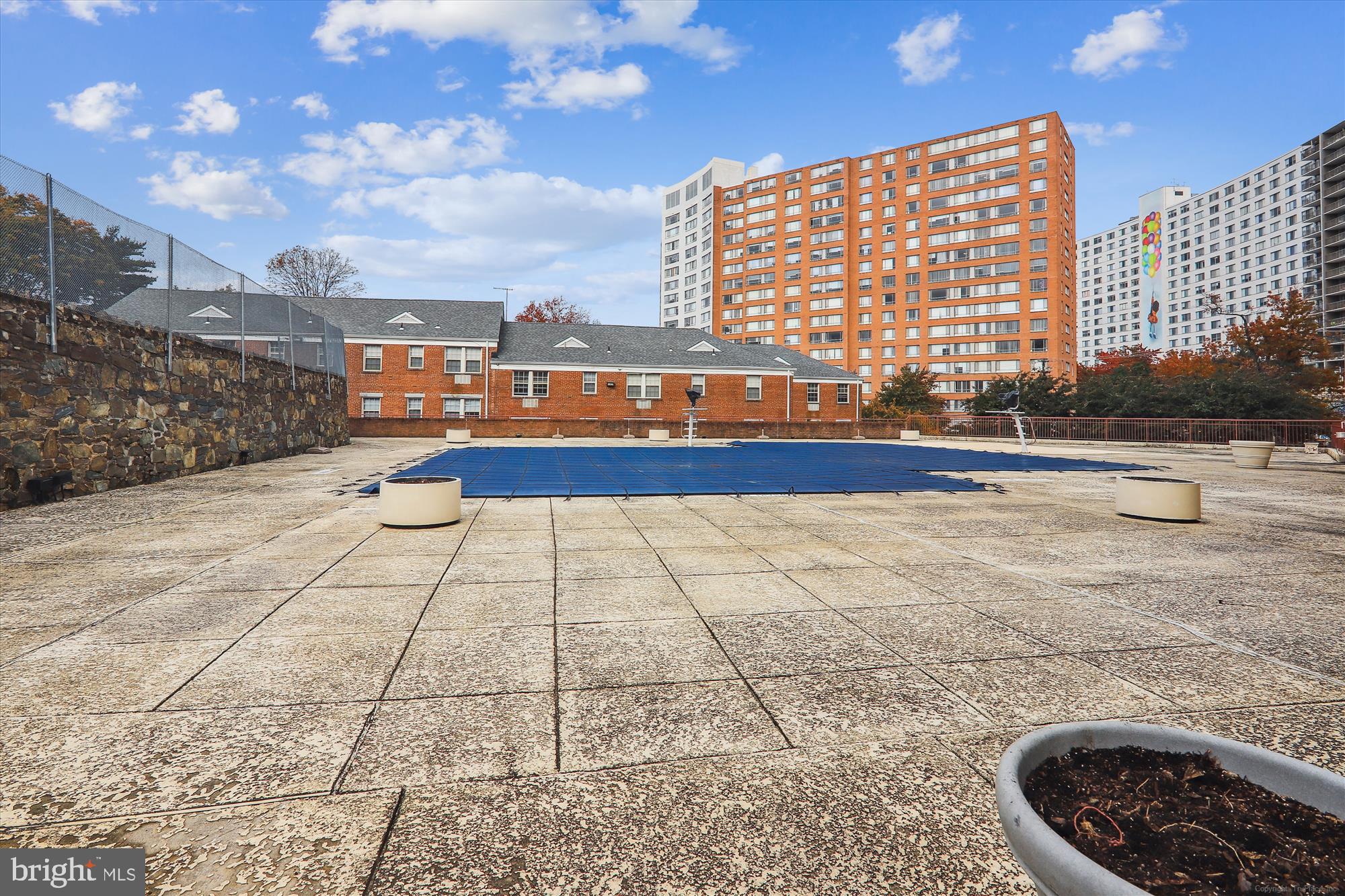 1220 Blair Mill Road, Unit 208 Silver Spring, MD 20910 - Photo 29 of 63 MICA Pool