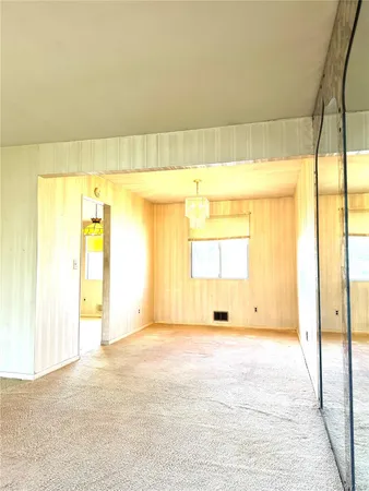 $499,999 | 20 Catherine Drive, Selden, NY 11784