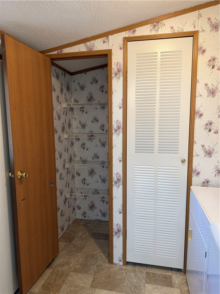 27 Woodward Road, Unit 57 Lincoln, RI 02865 - Photo 33 of 46