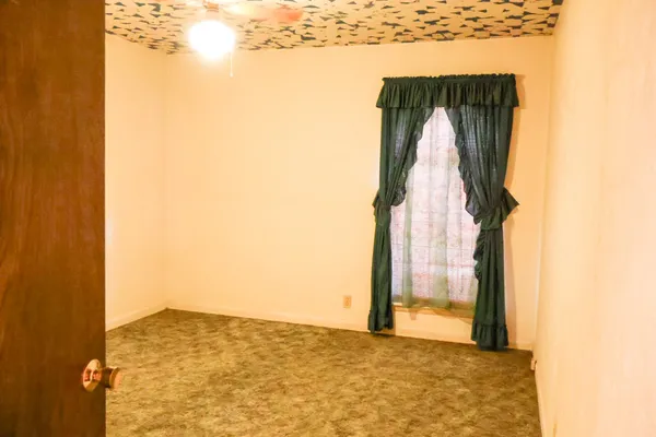 a view of a bedroom