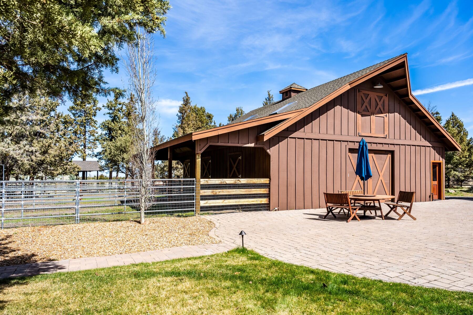 18355 Pinehurst Road Bend, OR 97703 - Photo 37 of 56 batch_38