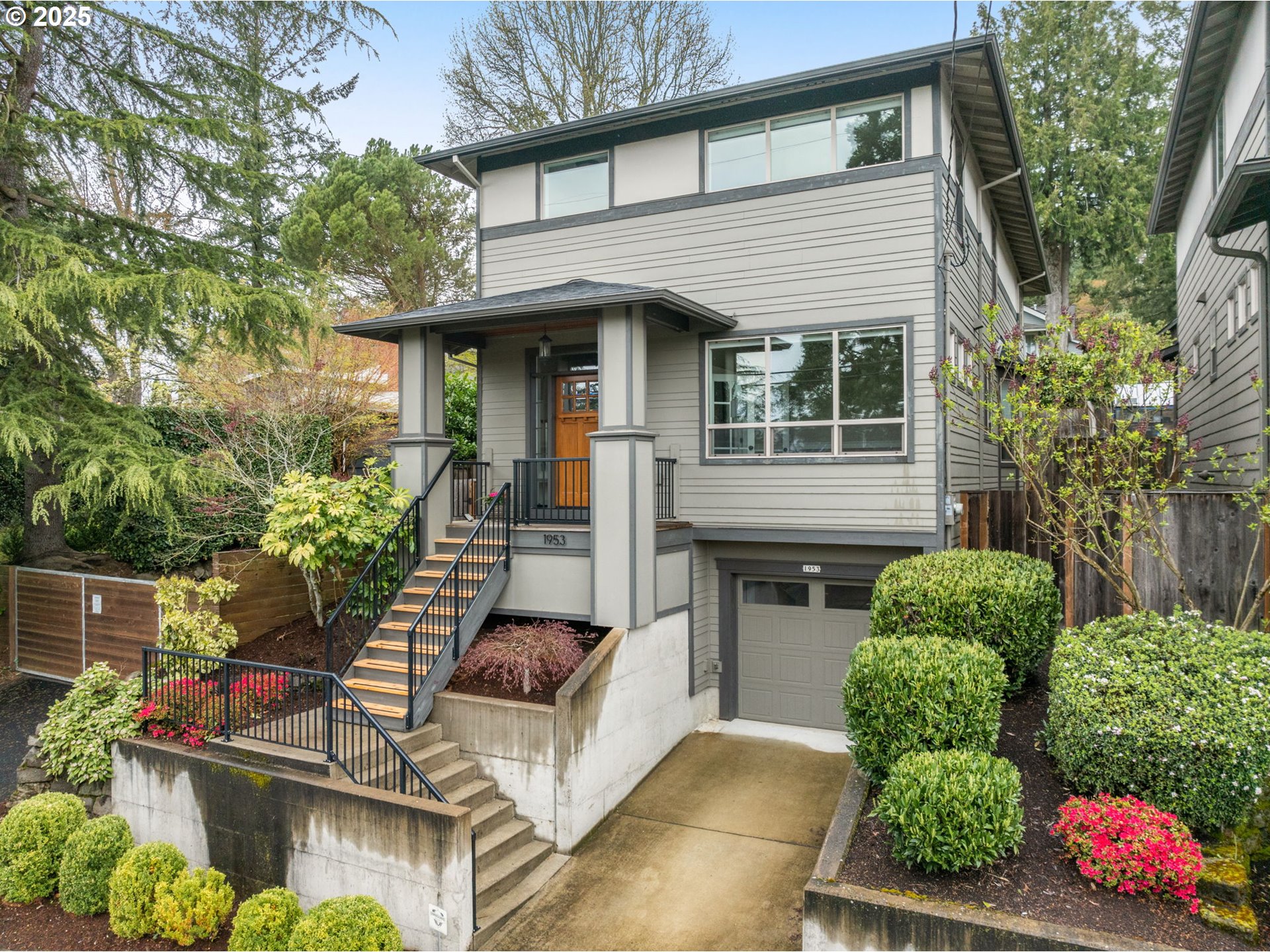 1953 Southwest Iowa Street Portland, OR 97239 - Photo 1 of 34 Gallery Image 1