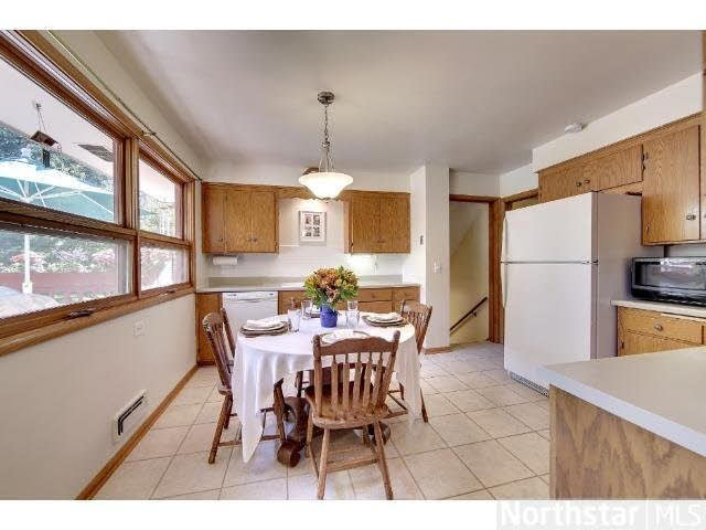 3711 Cardinal Road Minnetonka, MN 55345 - Photo 5 of 17