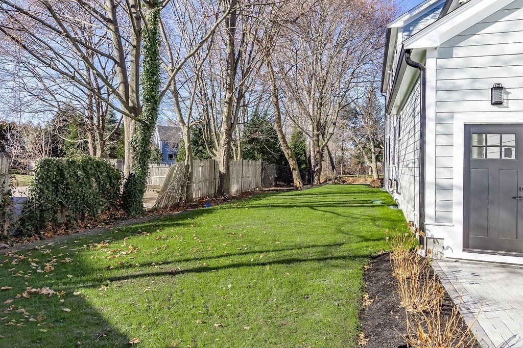 178 River Street Newton, MA 02465 - Photo 29 of 32