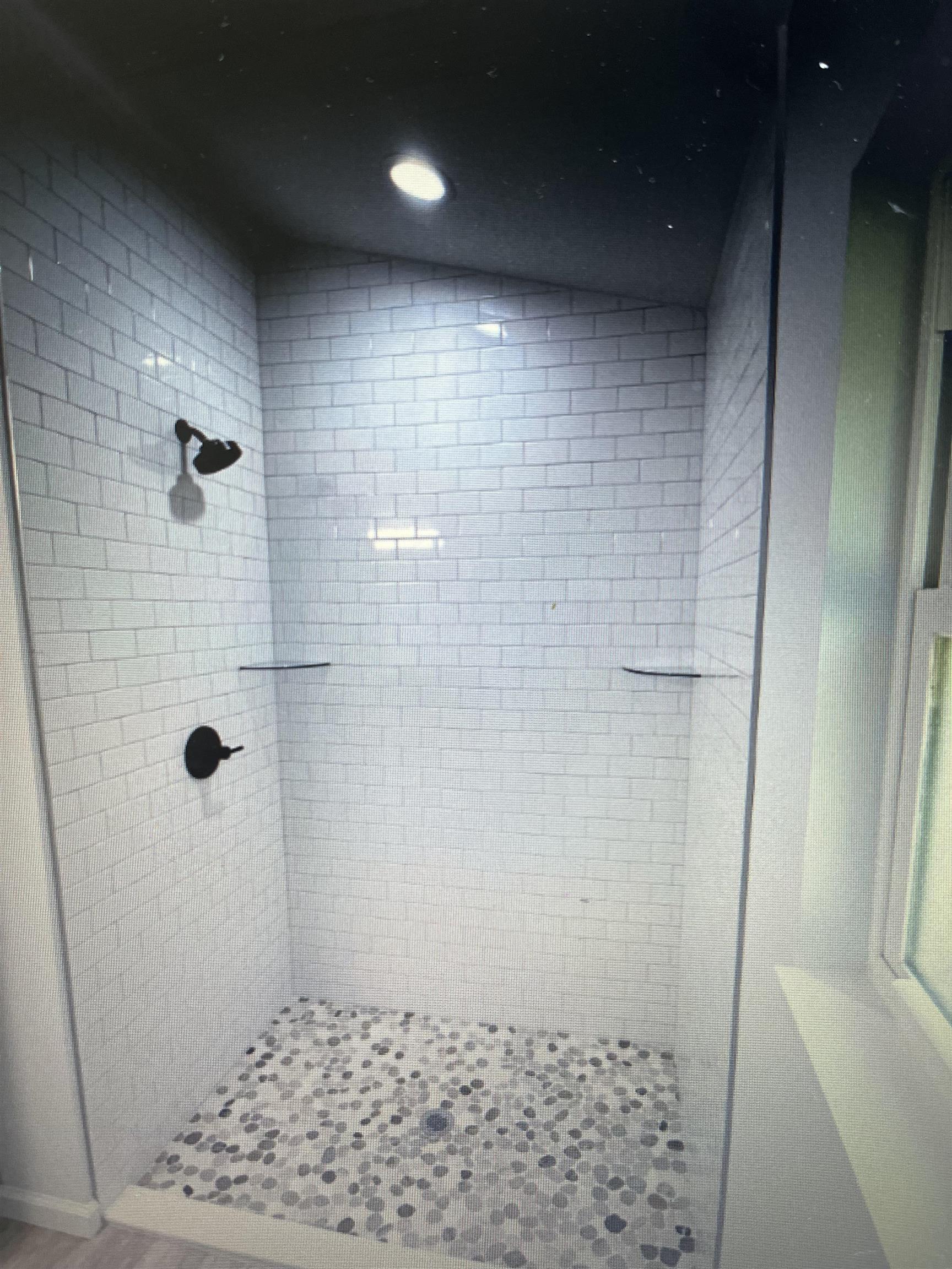 231 Monterey Avenue St. Augustine, FL 32084 - Photo 10 of 15 a bathroom with a shower