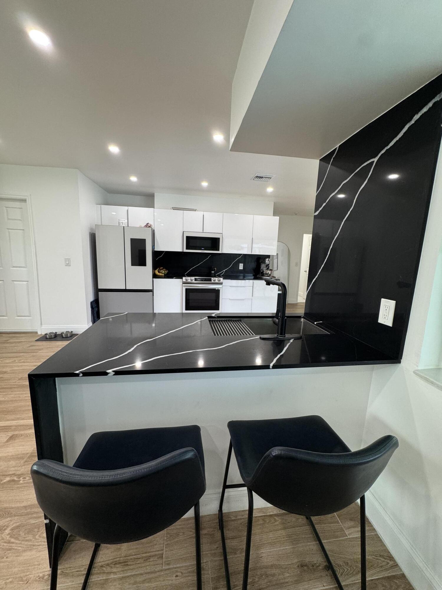 400 Southwest 9th Avenue Boca Raton, FL 33486 - Photo 11 of 37 IMG_0800