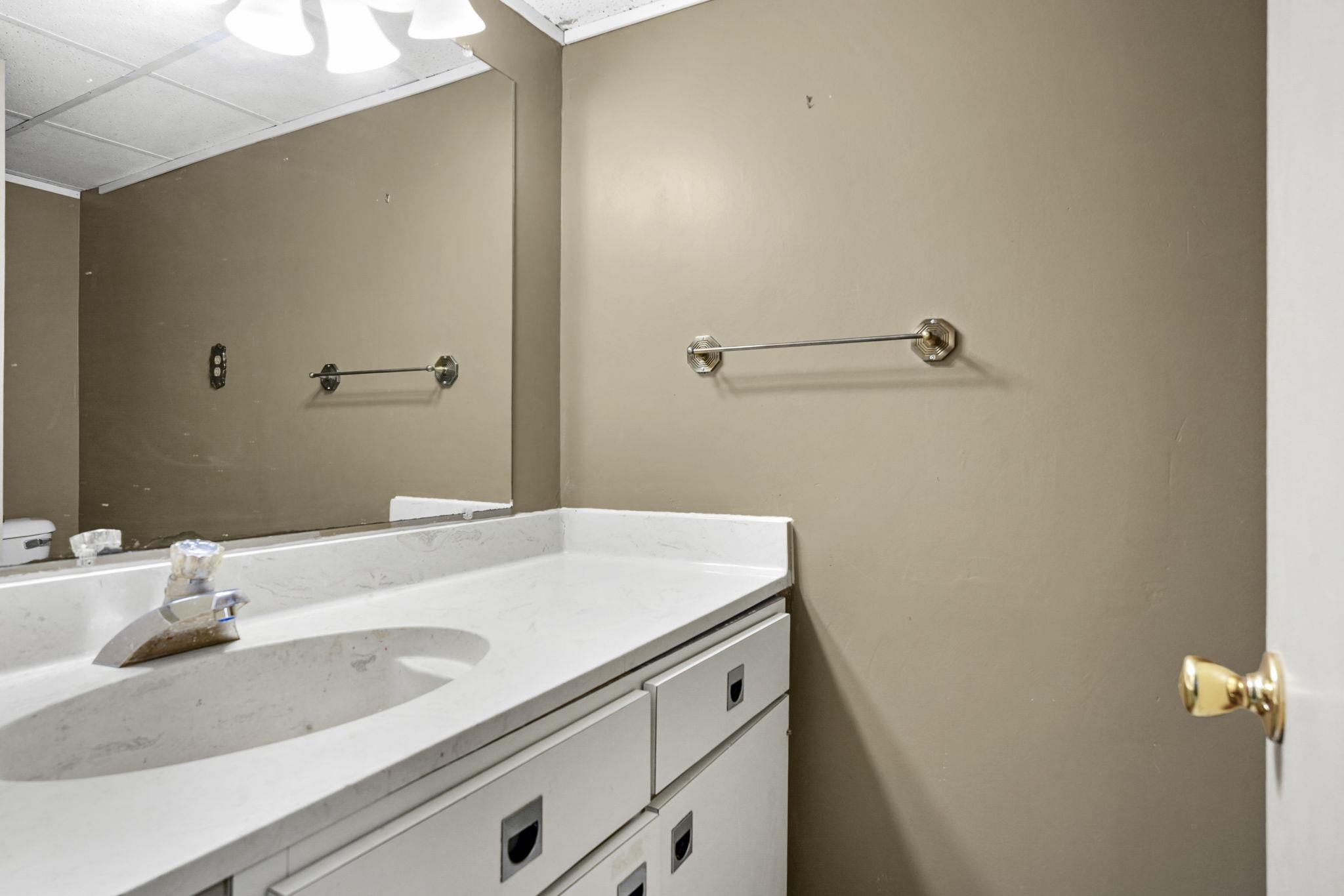 4902 Rothman Place Monona, WI 53716 - Photo 39 of 57
