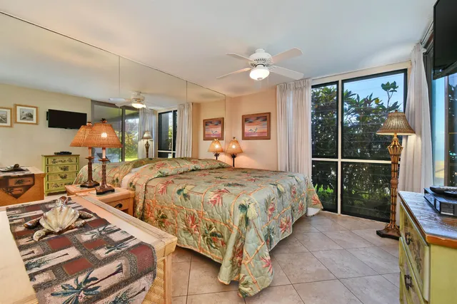 $888,000 | 3723 Lower Honoapiilani Road, Unit 100, Lahaina, HI 96761