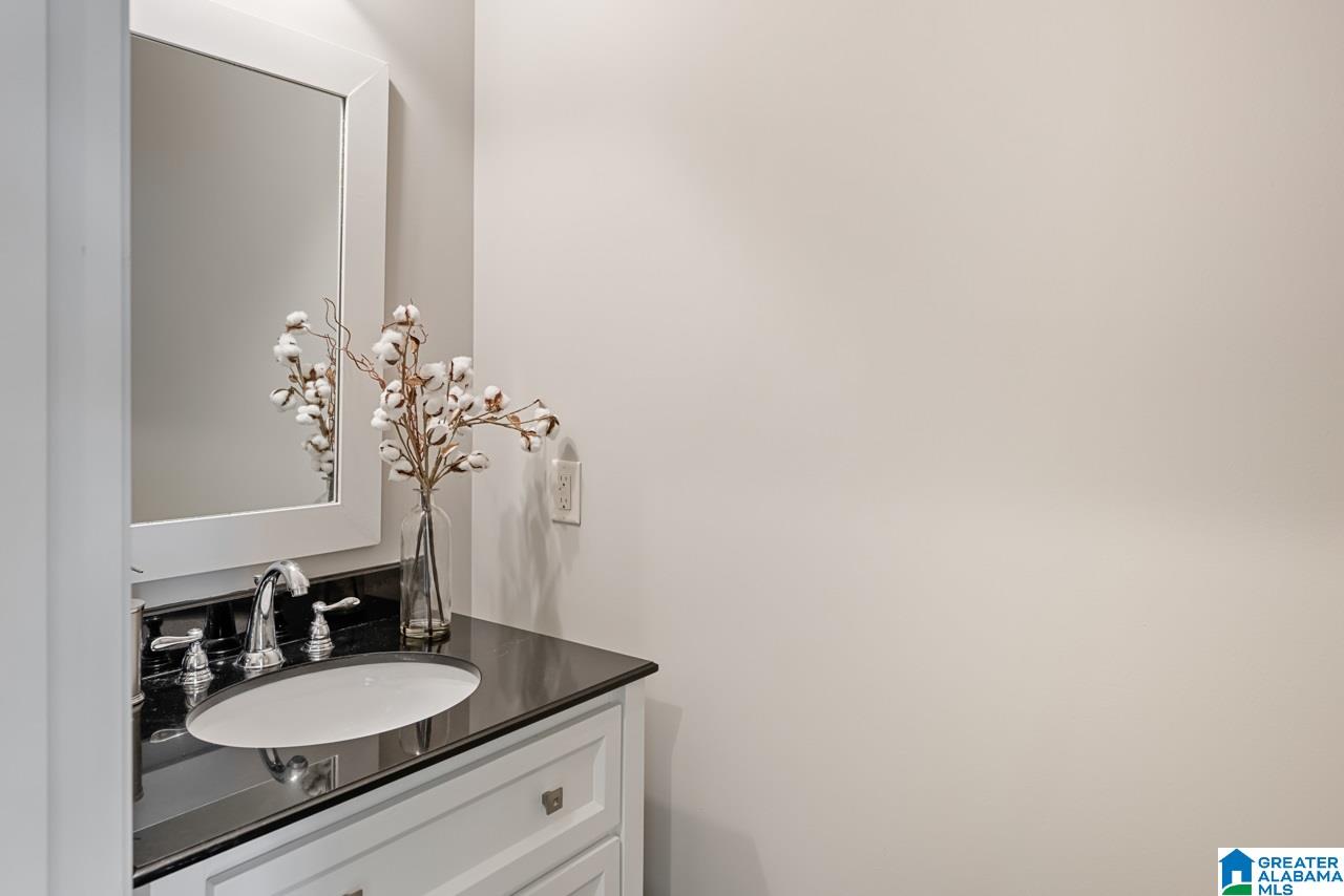 2424 Montauk Road Birmingham, AL 35226 - Photo 17 of 39