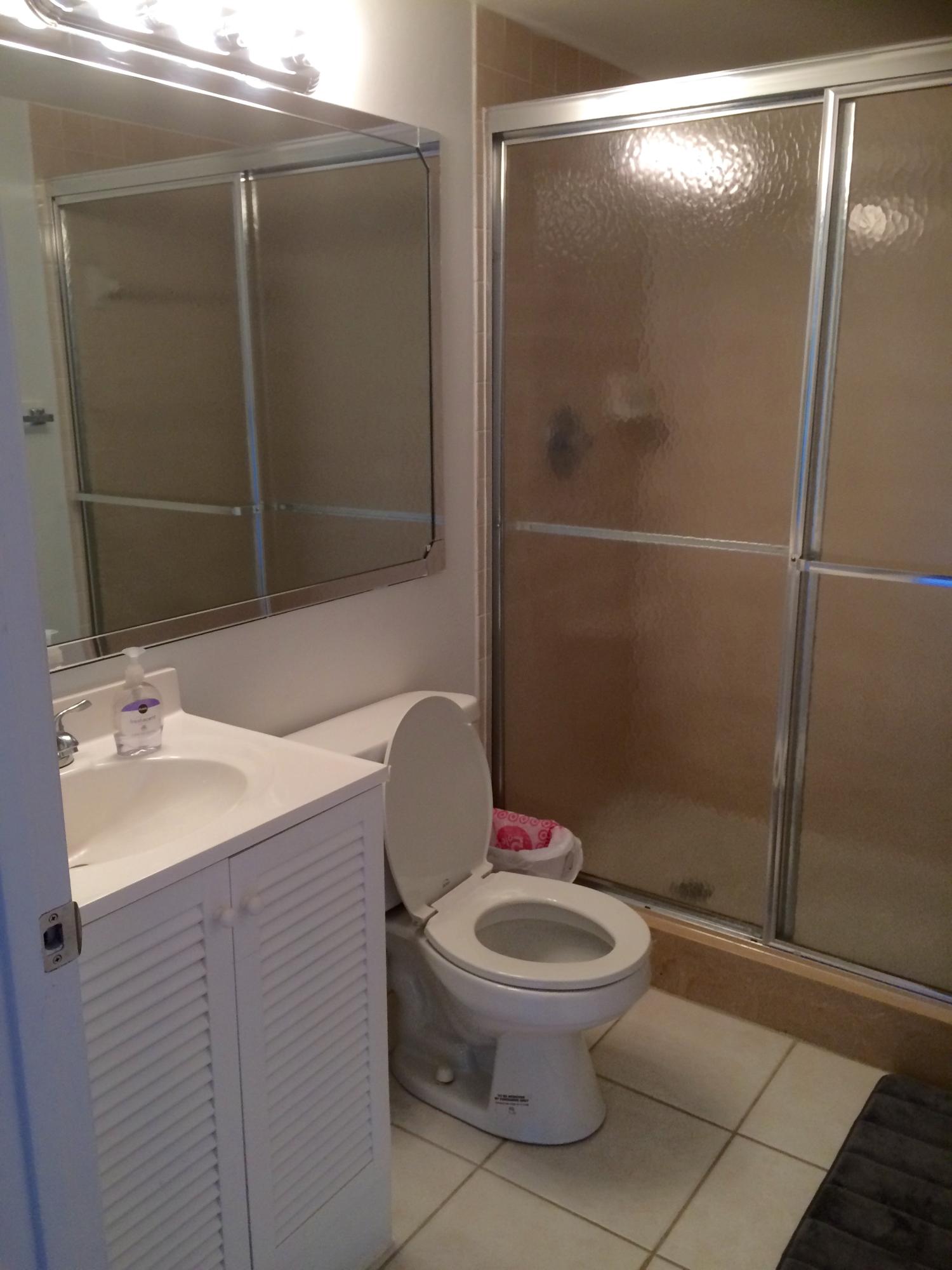 8384 Trent Court, Unit D Boca Raton, FL 33433 - Photo 20 of 24 2ND BEDROOM ENSUITE BATH