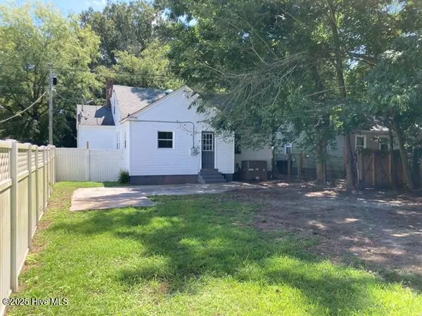 $229,000 | 1205 West Williams Circle, Elizabeth City, NC 27909
