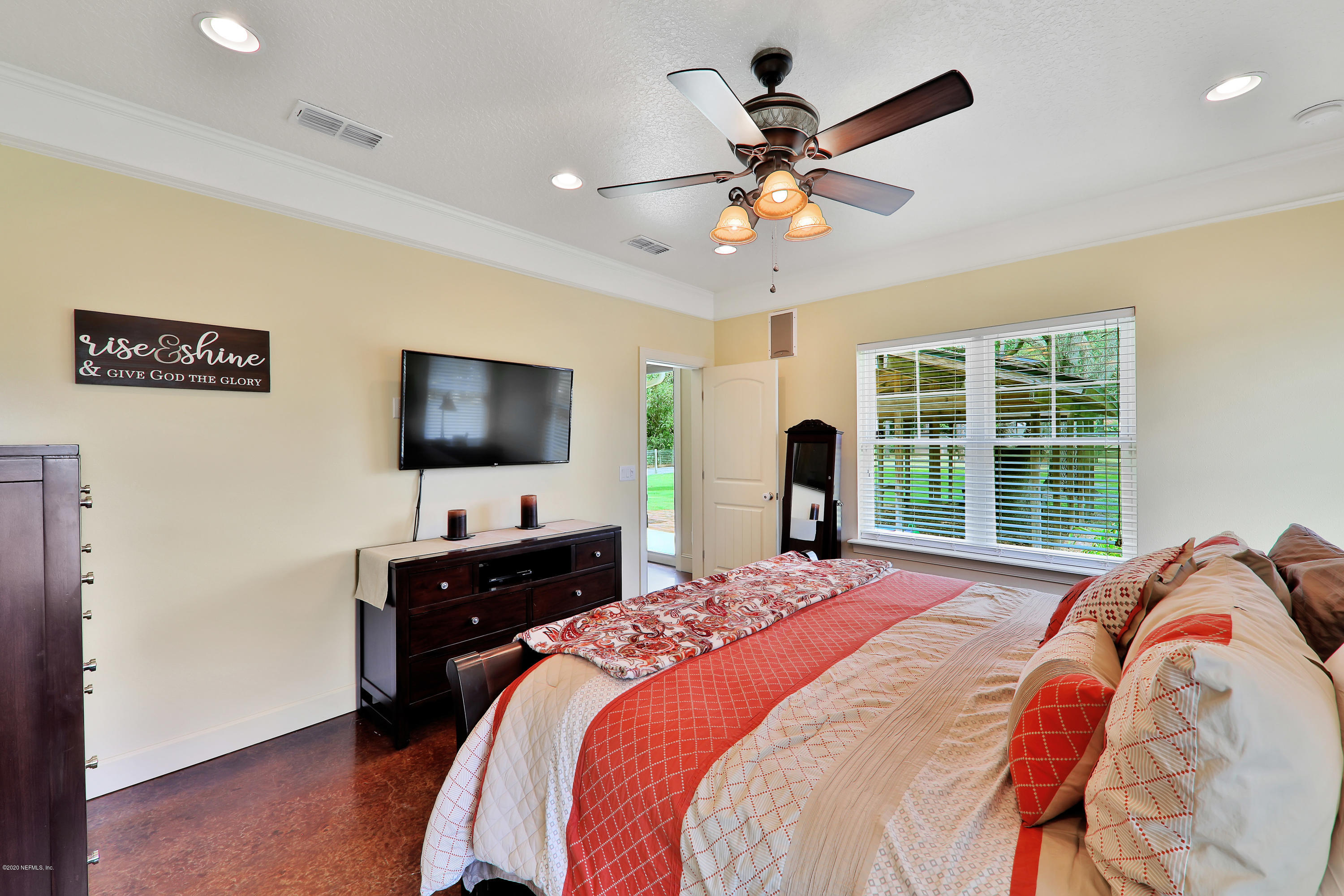 5301 Lourcey Road Jacksonville, FL 32257 - Photo 15 of 44 Master Suite