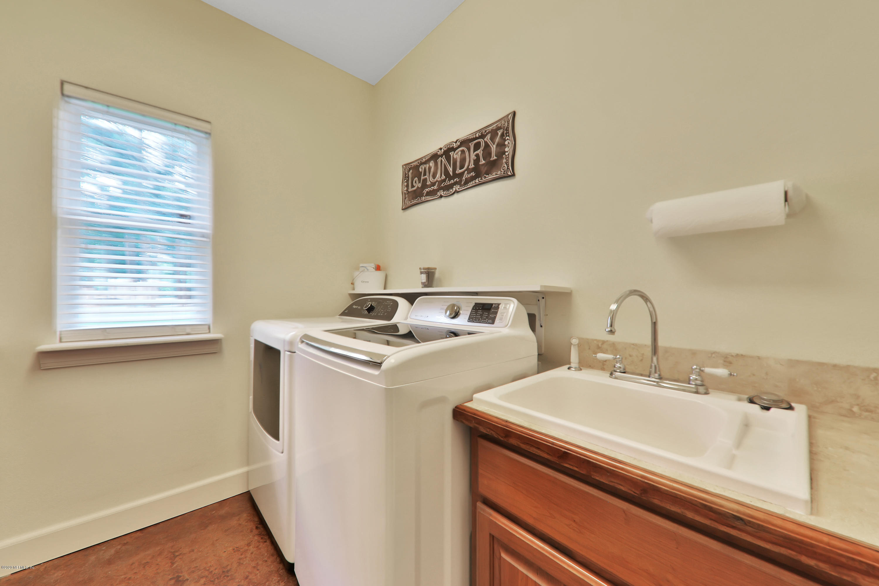 5301 Lourcey Road Jacksonville, FL 32257 - Photo 24 of 44 Laundry Room