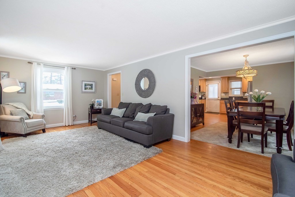 37 Normandy Road Springfield, MA 01106 - Photo 12 of 34 Gallery Image 12