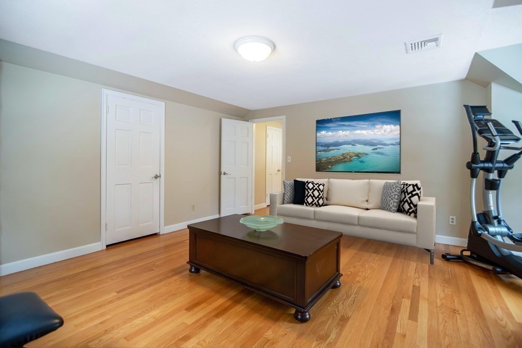 37 Normandy Road Springfield, MA 01106 - Photo 24 of 34 Gallery Image 24