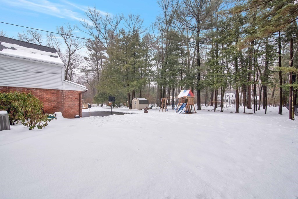 37 Normandy Road Springfield, MA 01106 - Photo 31 of 34 Gallery Image 31