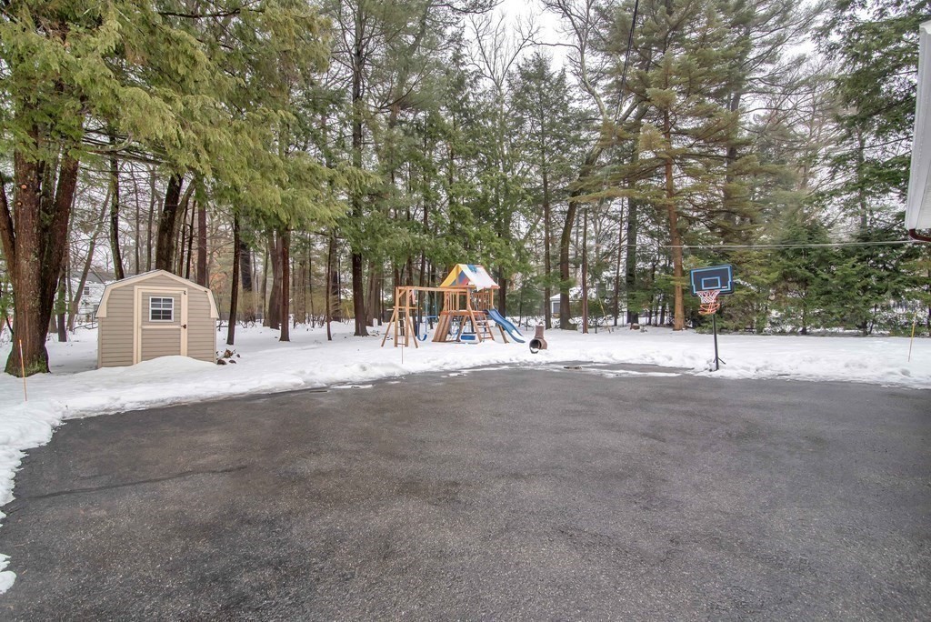 37 Normandy Road Springfield, MA 01106 - Photo 33 of 34 Gallery Image 33