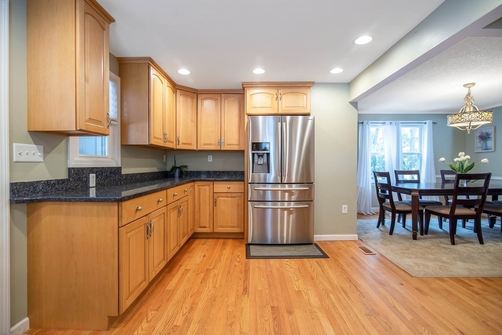 37 Normandy Road Springfield, MA 01106 - Photo 7 of 34 Gallery Image 7