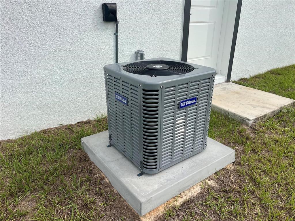 7213 Ancha Street Sebring, FL 33872 - Photo 15 of 18 a close view of sink