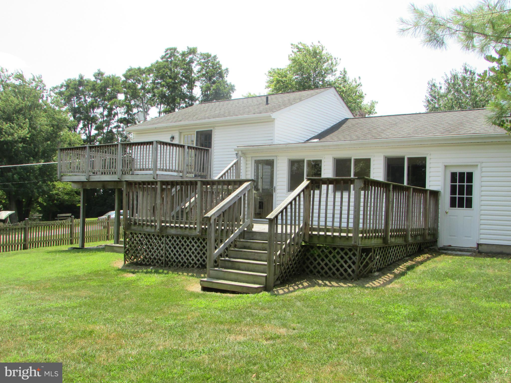 2744 Rowe Road New Windsor, MD 21776 - Photo 25 of 28 Exterior (Rear)