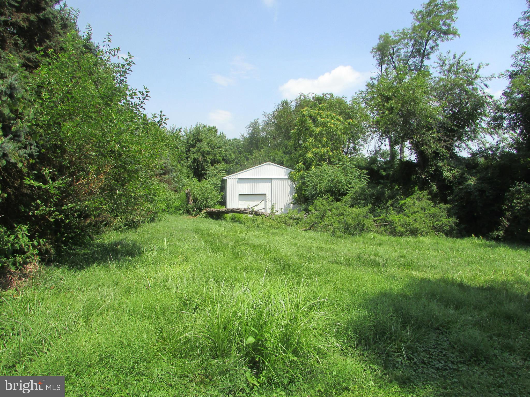 2744 Rowe Road New Windsor, MD 21776 - Photo 28 of 28 large Outbuilding at back of yard