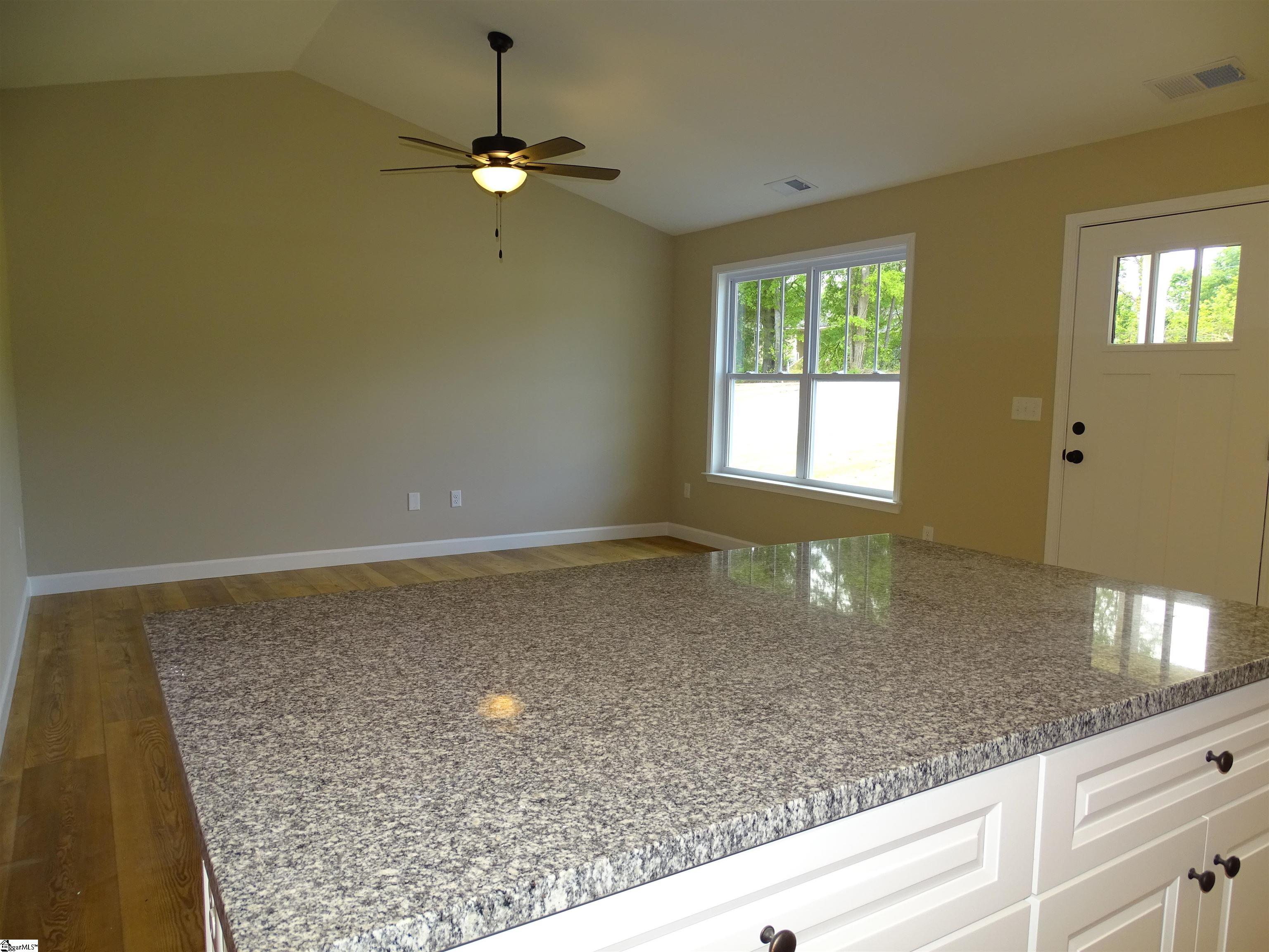 242-246 Brewton Road Spartanburg, SC 29301 - Photo 9 of 36