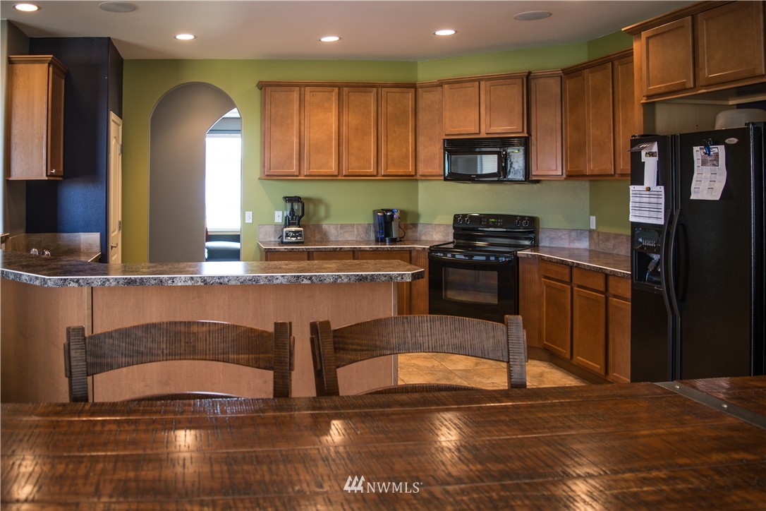 514 Young Road Northeast Moses Lake, WA 98837 - Photo 17 of 25 Gallery Image 17
