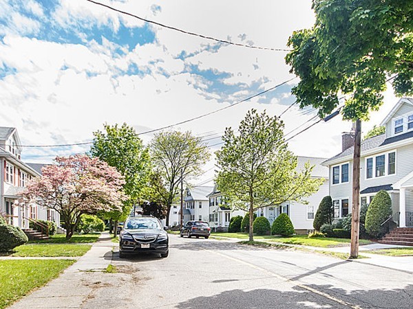 51-53 Foster Road, Unit 51 Belmont, MA 02478 - Photo 23 of 27 Gallery Image 23